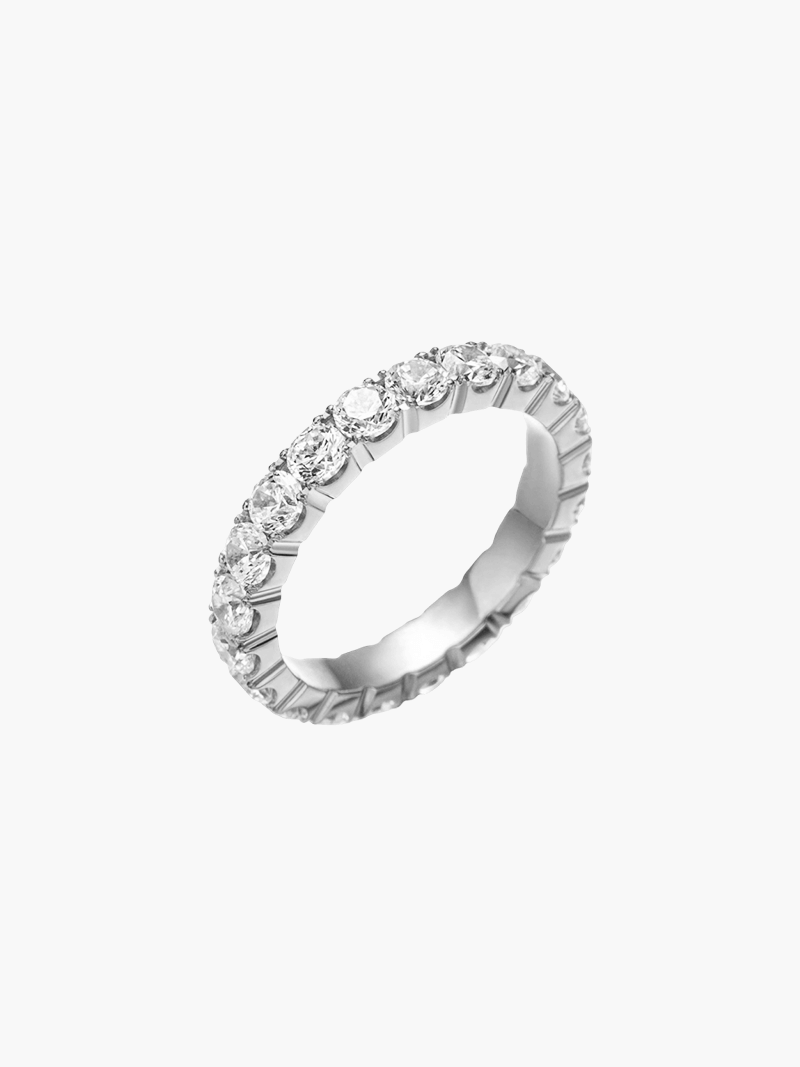 Anillo Amia
